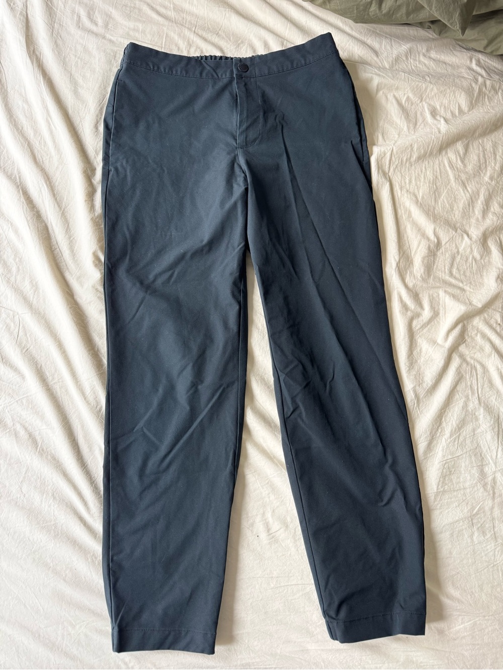 Banana Republic Men's Navy Relaxed Jogger Dress Pants